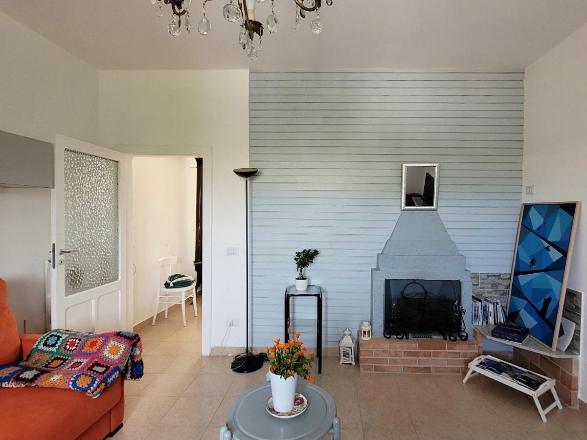 Comfort, Parcheggio E Balcone Su Tricarico In Basilicata, Io Sono Qui Dış mekan fotoğraf