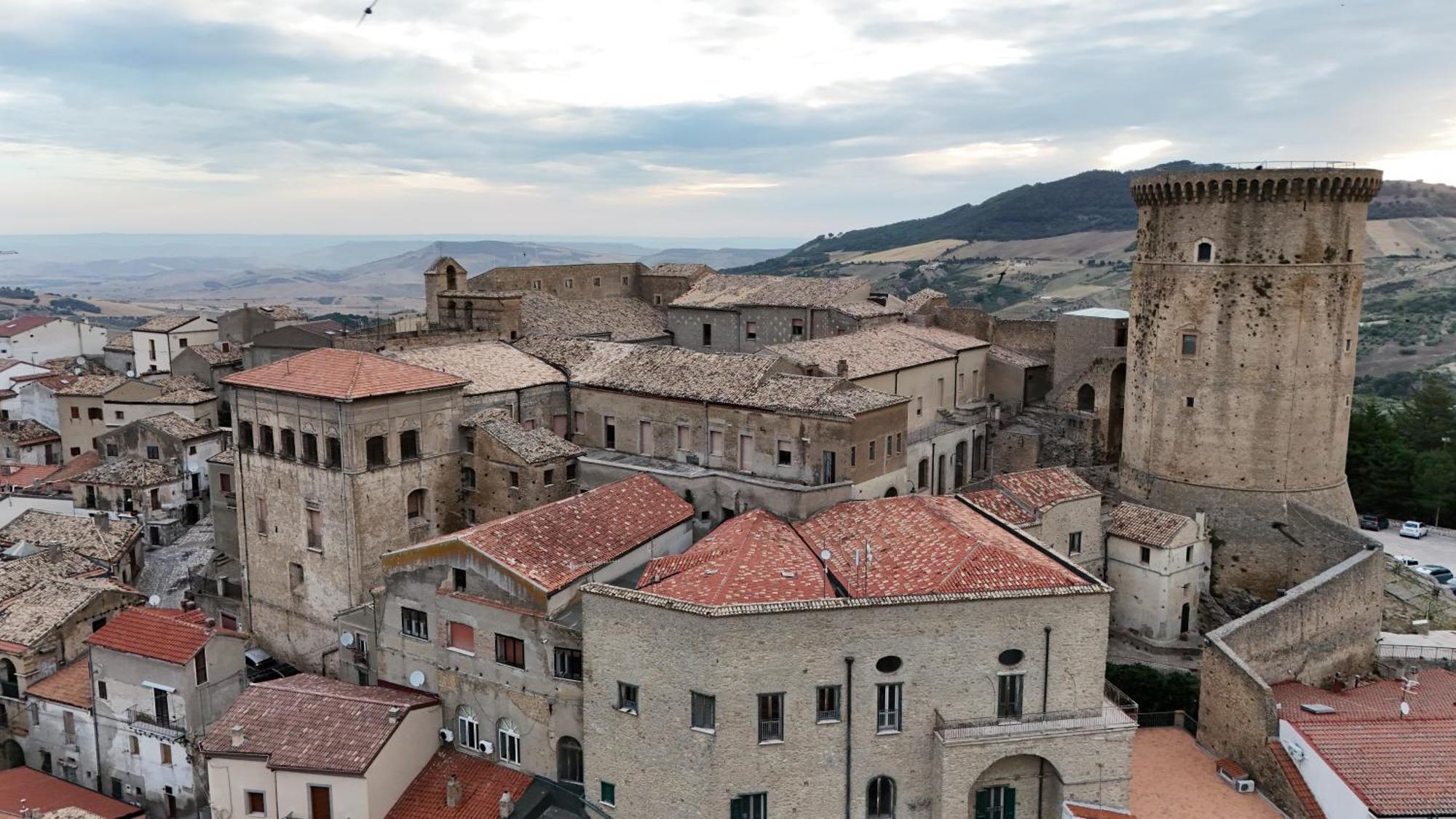 Comfort, Parcheggio E Balcone Su Tricarico In Basilicata, Io Sono Qui Dış mekan fotoğraf